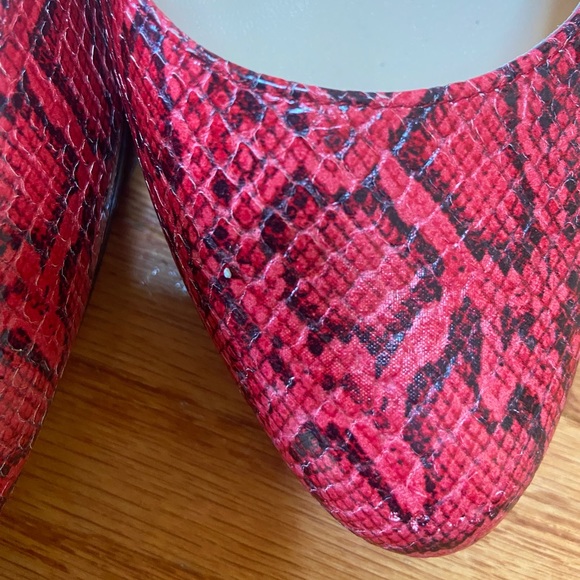 Cole Haan Red Faux Snakeskin 3” Heels / Pumps - Picture 6 of 9